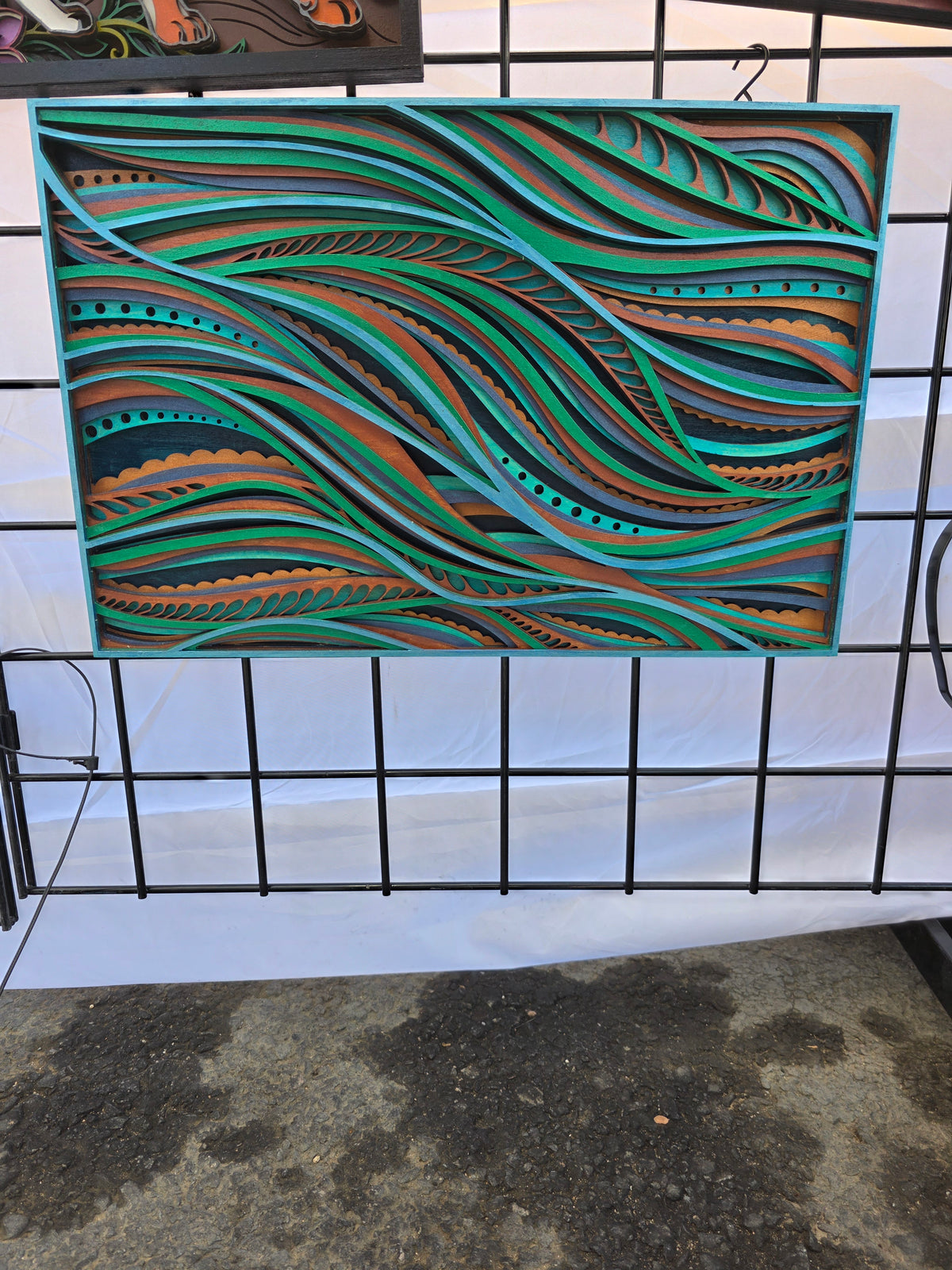 Wavy lines